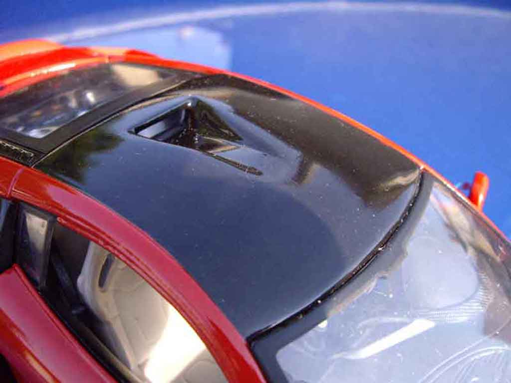 Audi R8 4.2 fsi tdi 1/18 Maisto