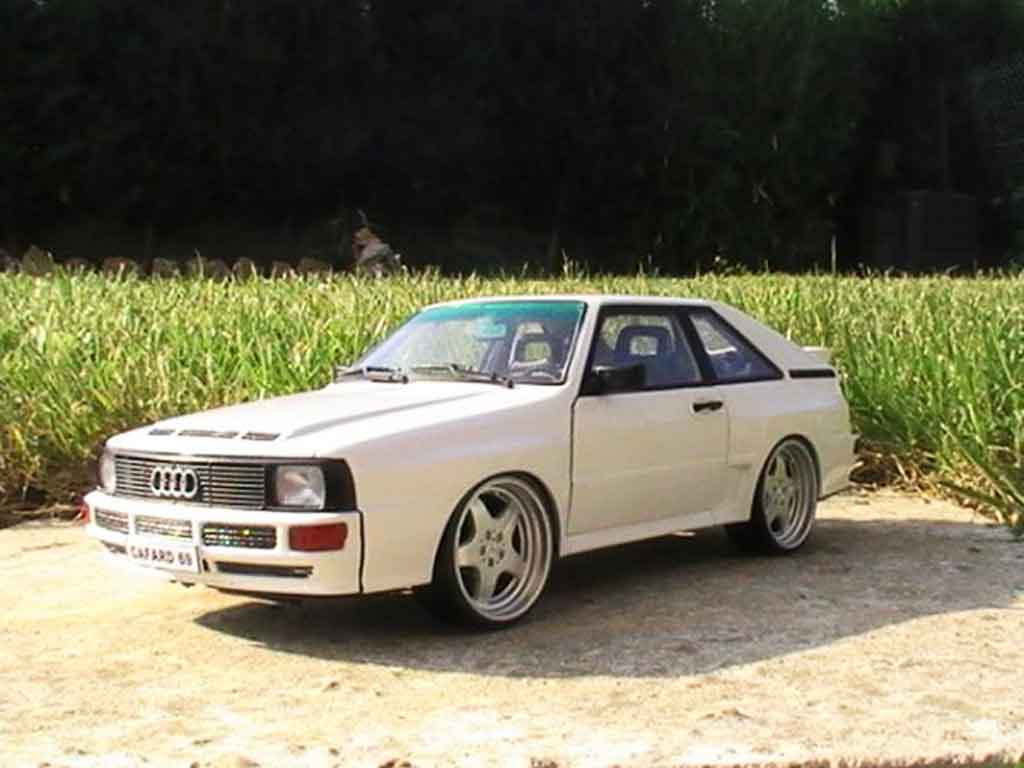Audi Sport Quattro coupe white jantes amg en 17 pouces entierement en alu 1/18 Autoart
