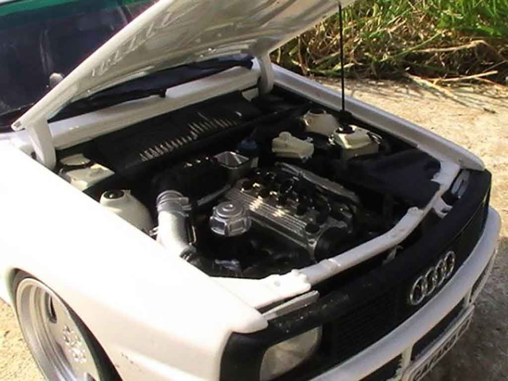 Audi Sport Quattro coupe white jantes amg en 17 pouces entierement en alu 1/18 Autoart