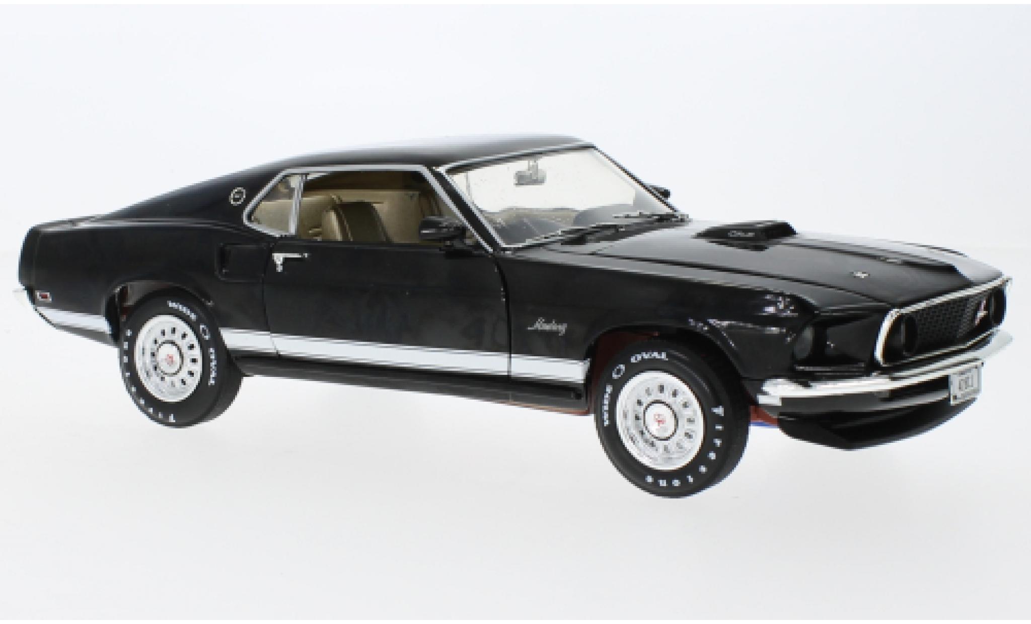 Ford Mustang 1/18 Auto World GT black 1969 diecast model cars