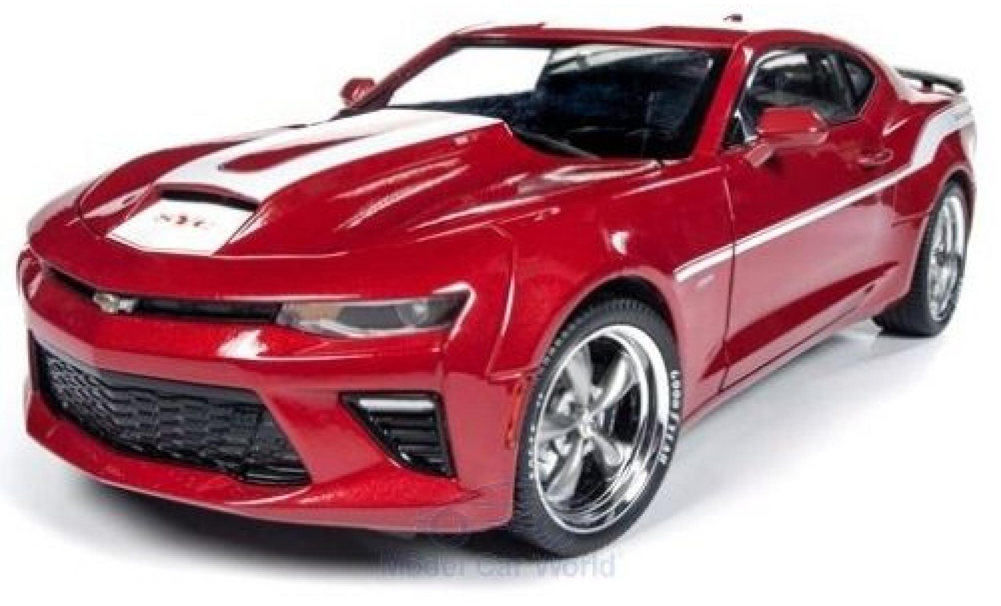 Chevrolet Camaro 1/18 Auto World Yenko red/white 2017 diecast model cars