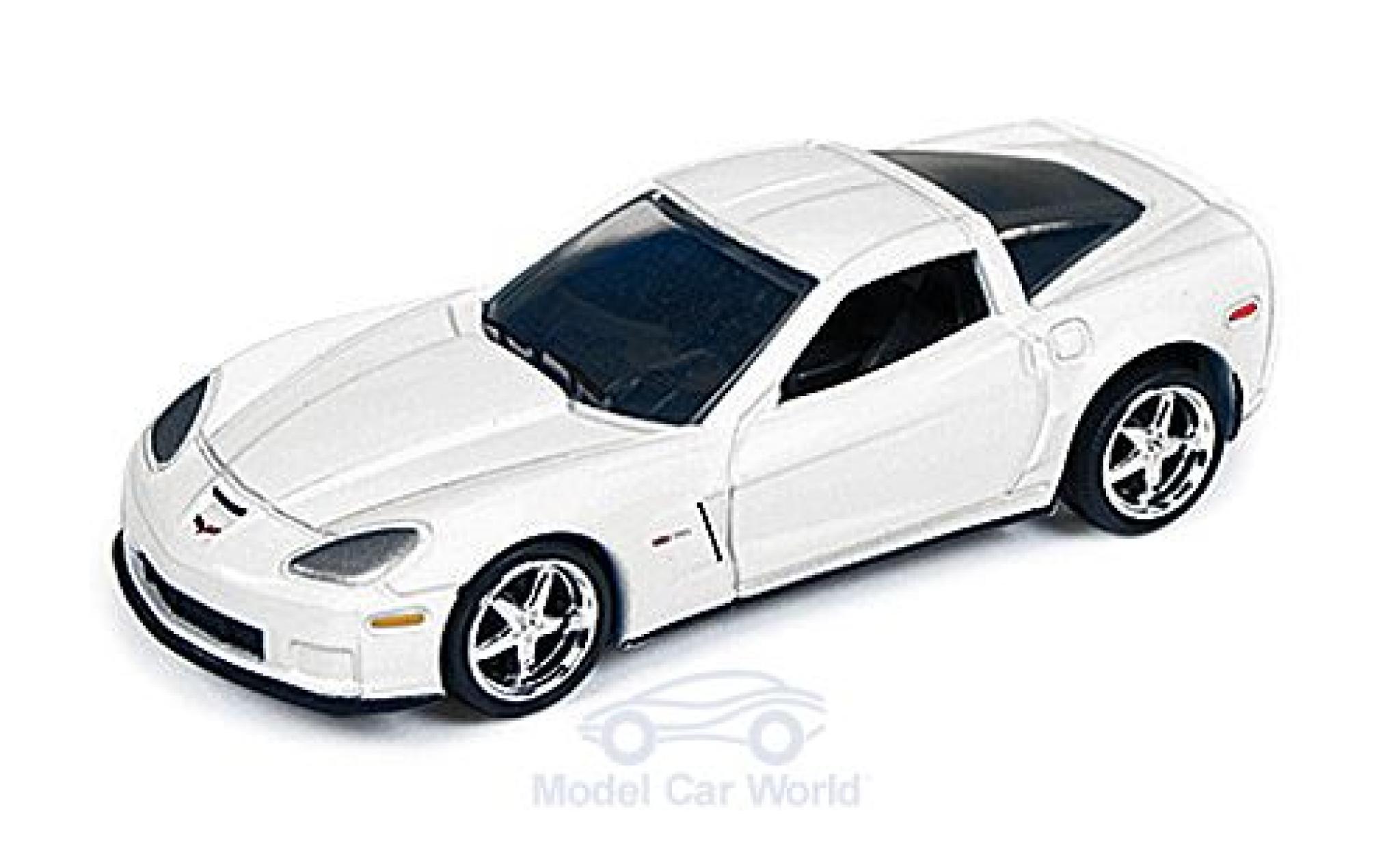 Chevrolet Corvette C6 1/64 Auto World Z06 (C6) white 2012 diecast model cars