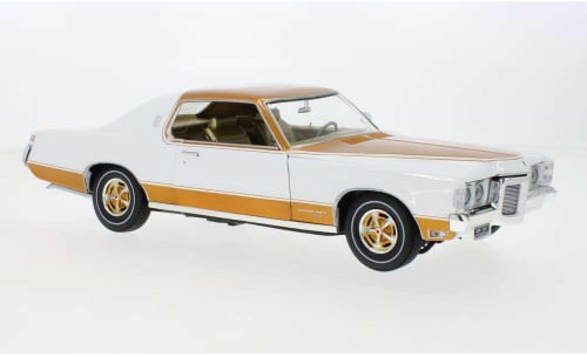 Pontiac Grand Prix 1/18 Auto World Royal Bobcat white/metallise brown 1969 1:18 diecast model cars