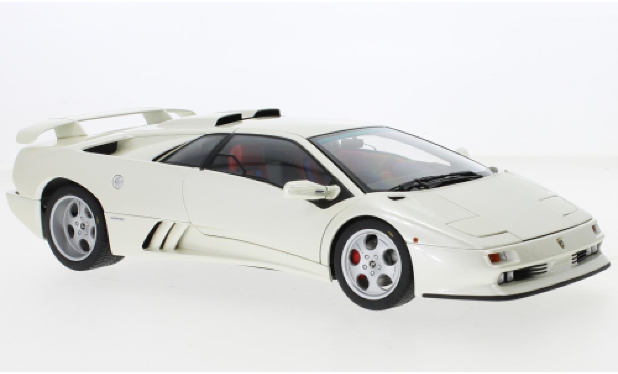 Lamborghini Diablo 1/18 AUTOart SE30 Jota metallise white 1995 diecast model cars