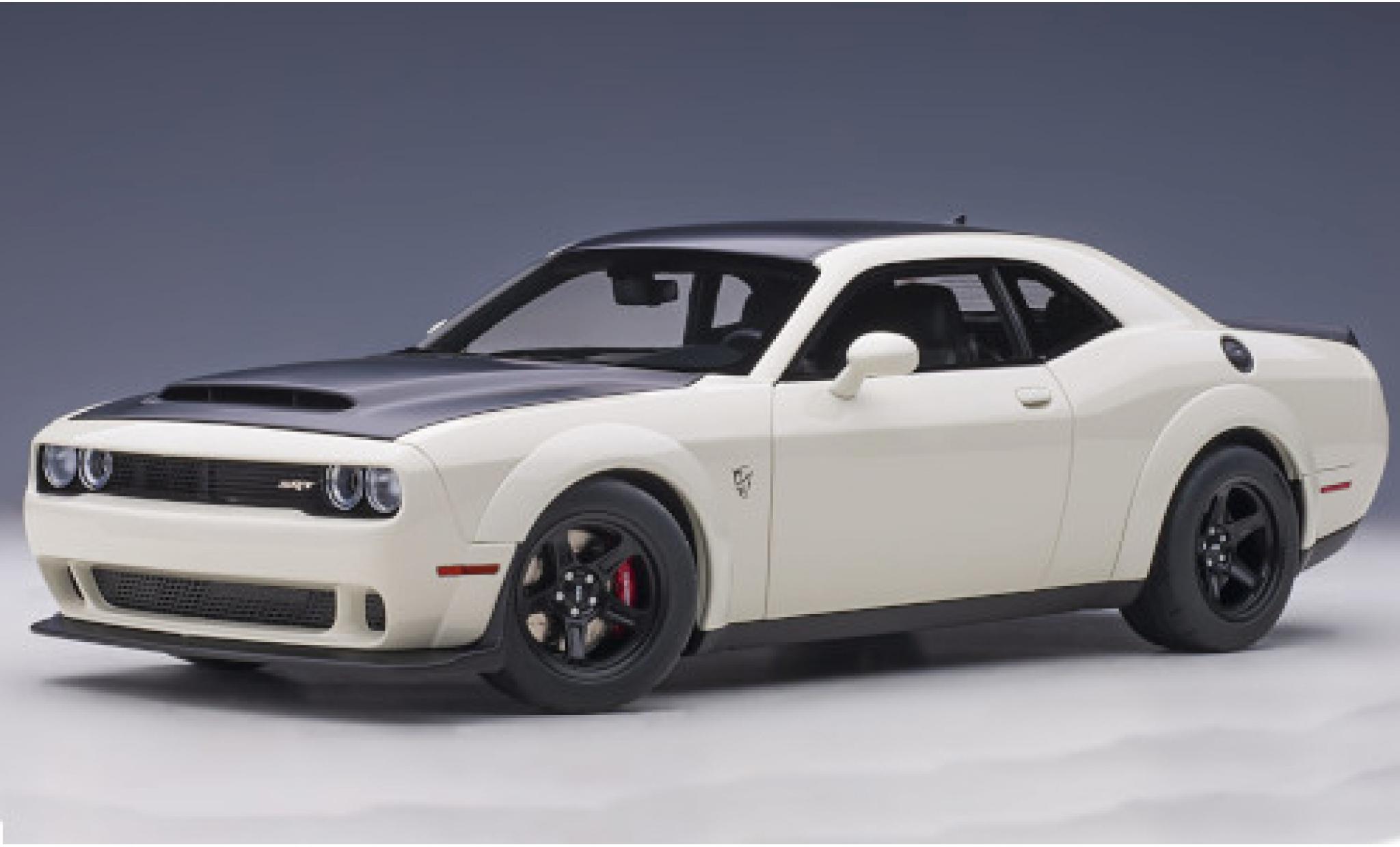 Dodge Challenger 1/18 AUTOart SRT Demon white/matt-black 2018 diecast model cars