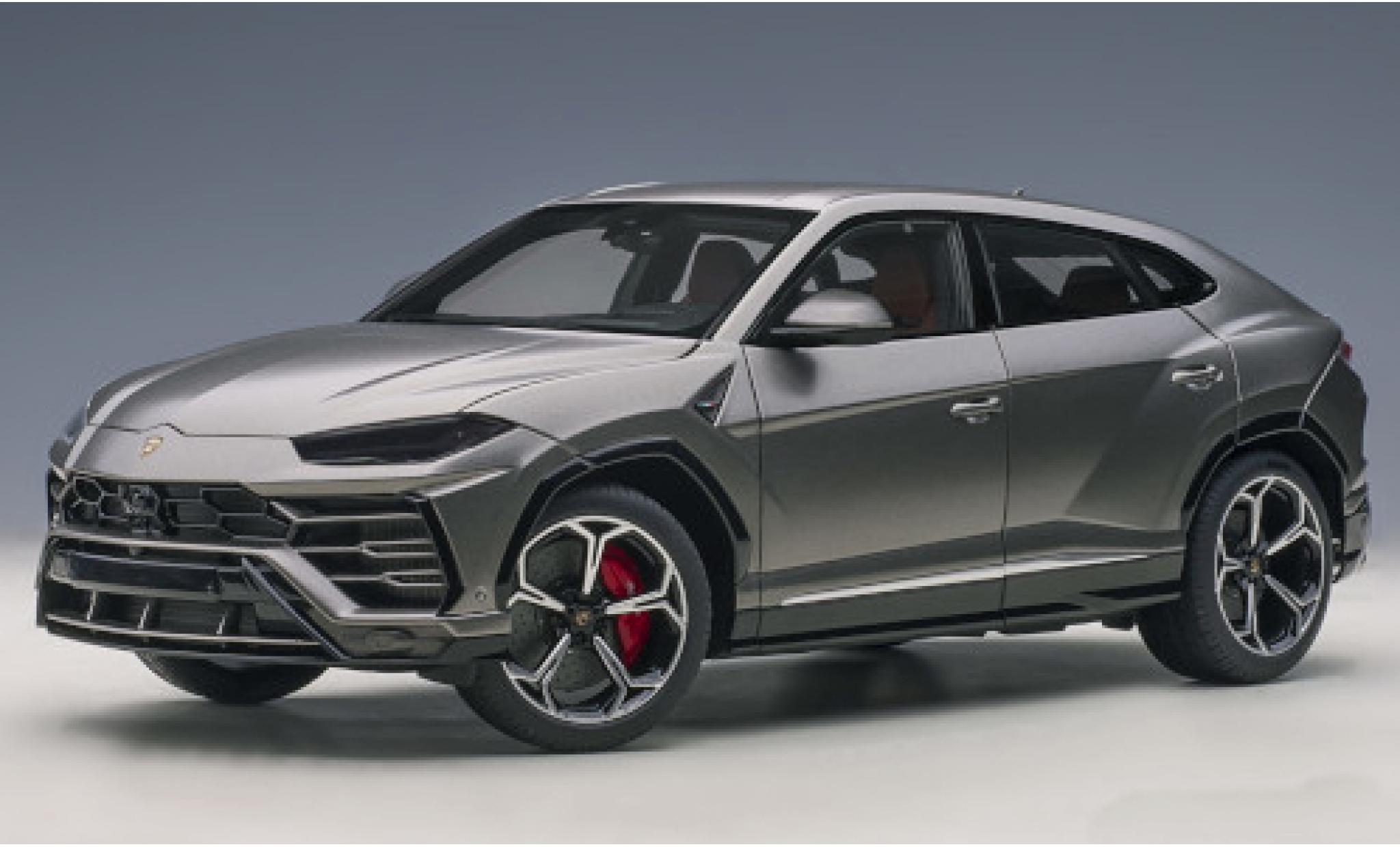 Lamborghini Urus 1/18 AUTOart matt-grey 2018 diecast model cars