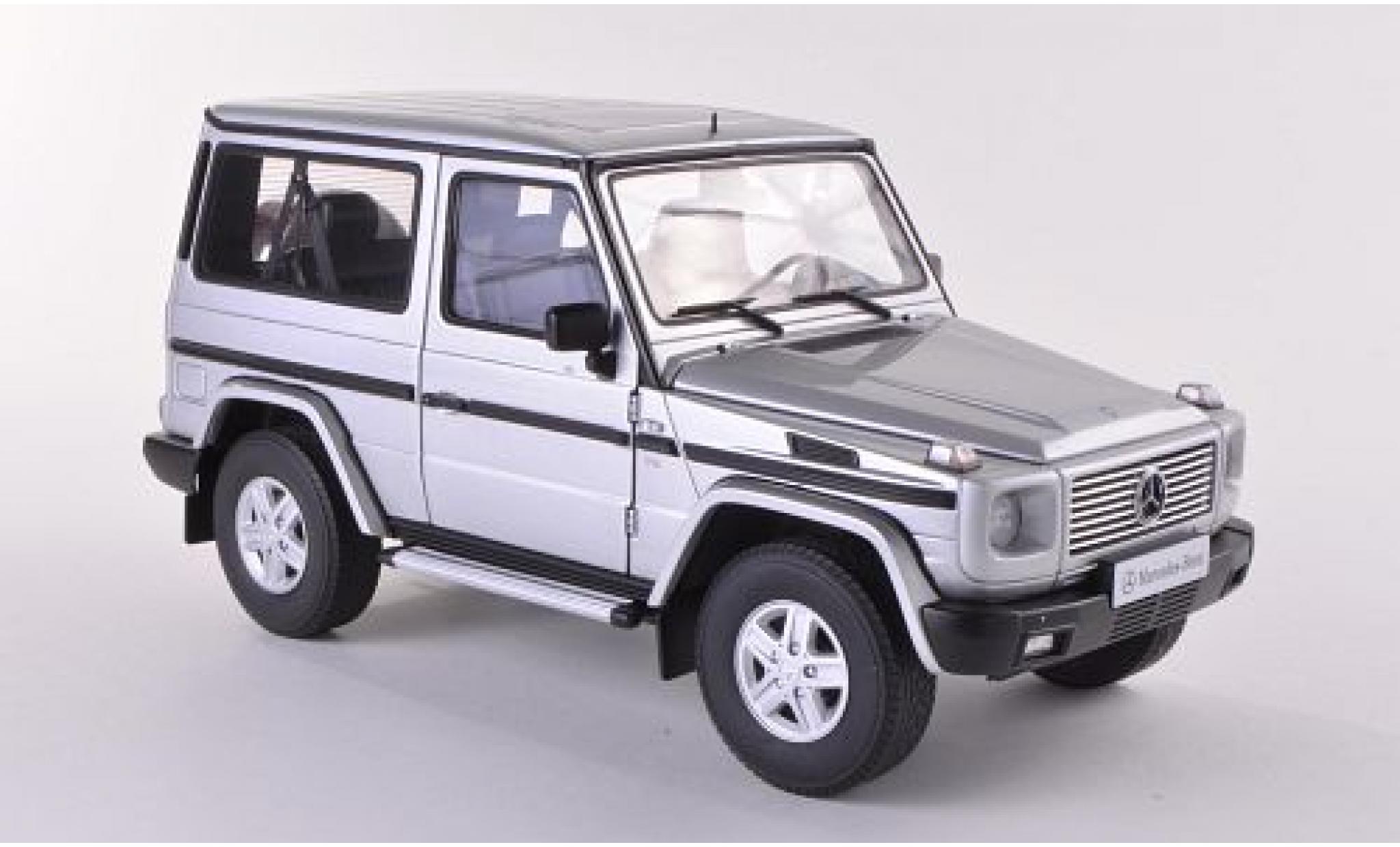 Mercedes Classe G 1/18 AUTOart G 500 (W461) SWB silver 1998 1:18 diecast model cars