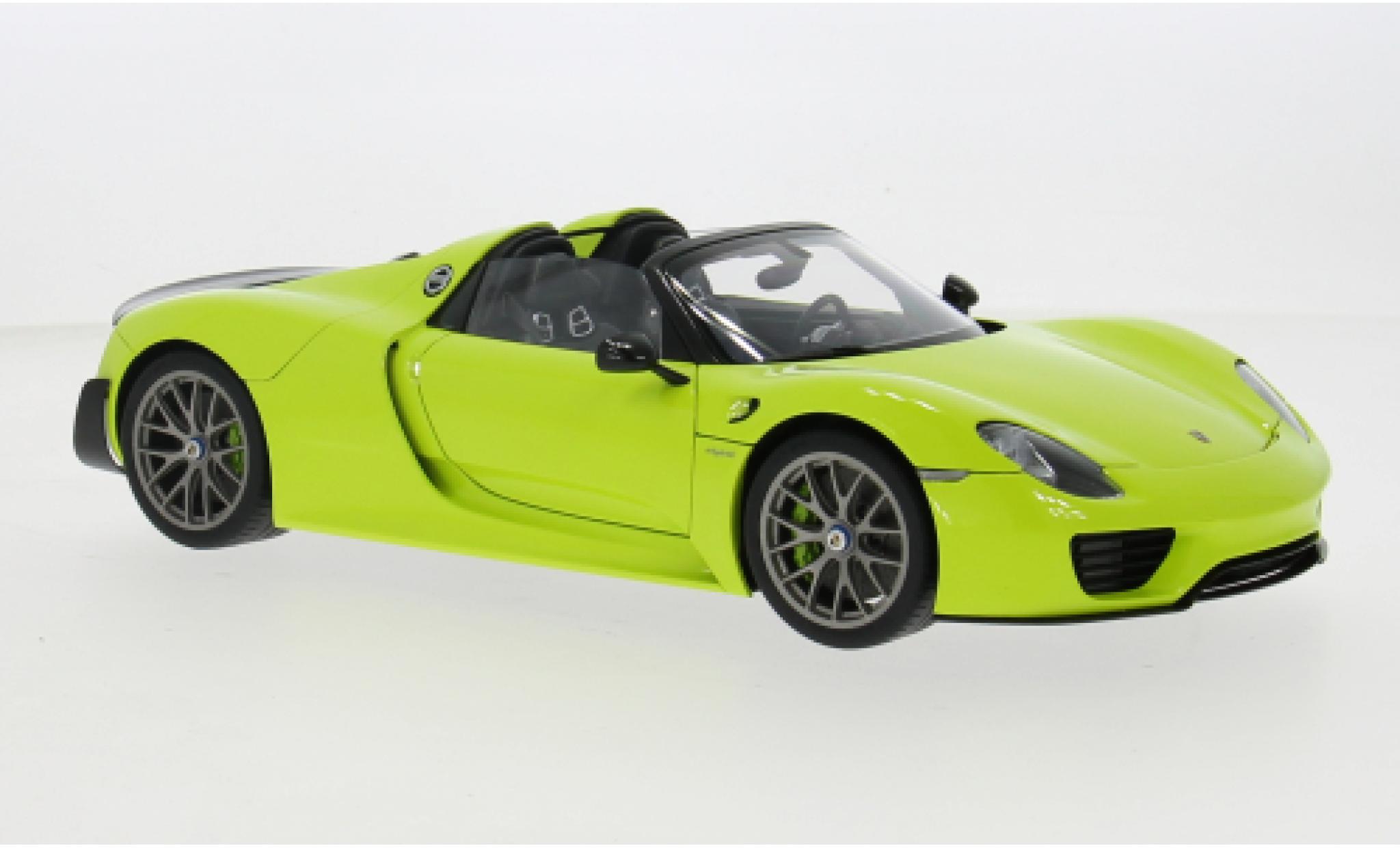 Porsche 918 1/18 AUTOart Spyder Weissach Package green 1:18 diecast model cars