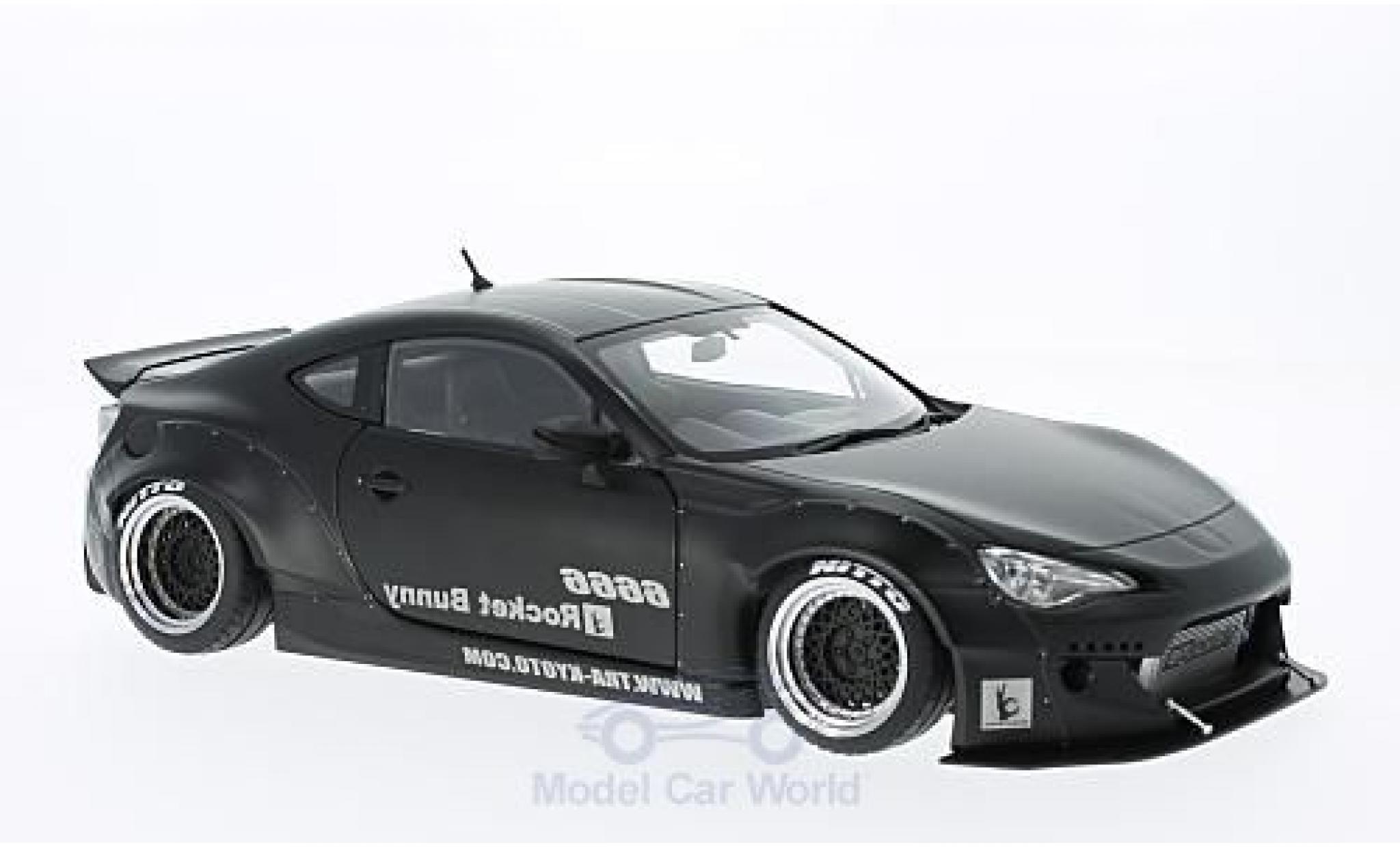 Toyota 86 1/18 AUTOart Rocket Bunny matt-black Ambulance Team Heidelberg KTW blacke Felgen diecast model cars