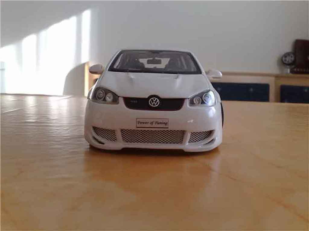 Volkswagen Golf GTI white jantes bbs 1/18 Norev