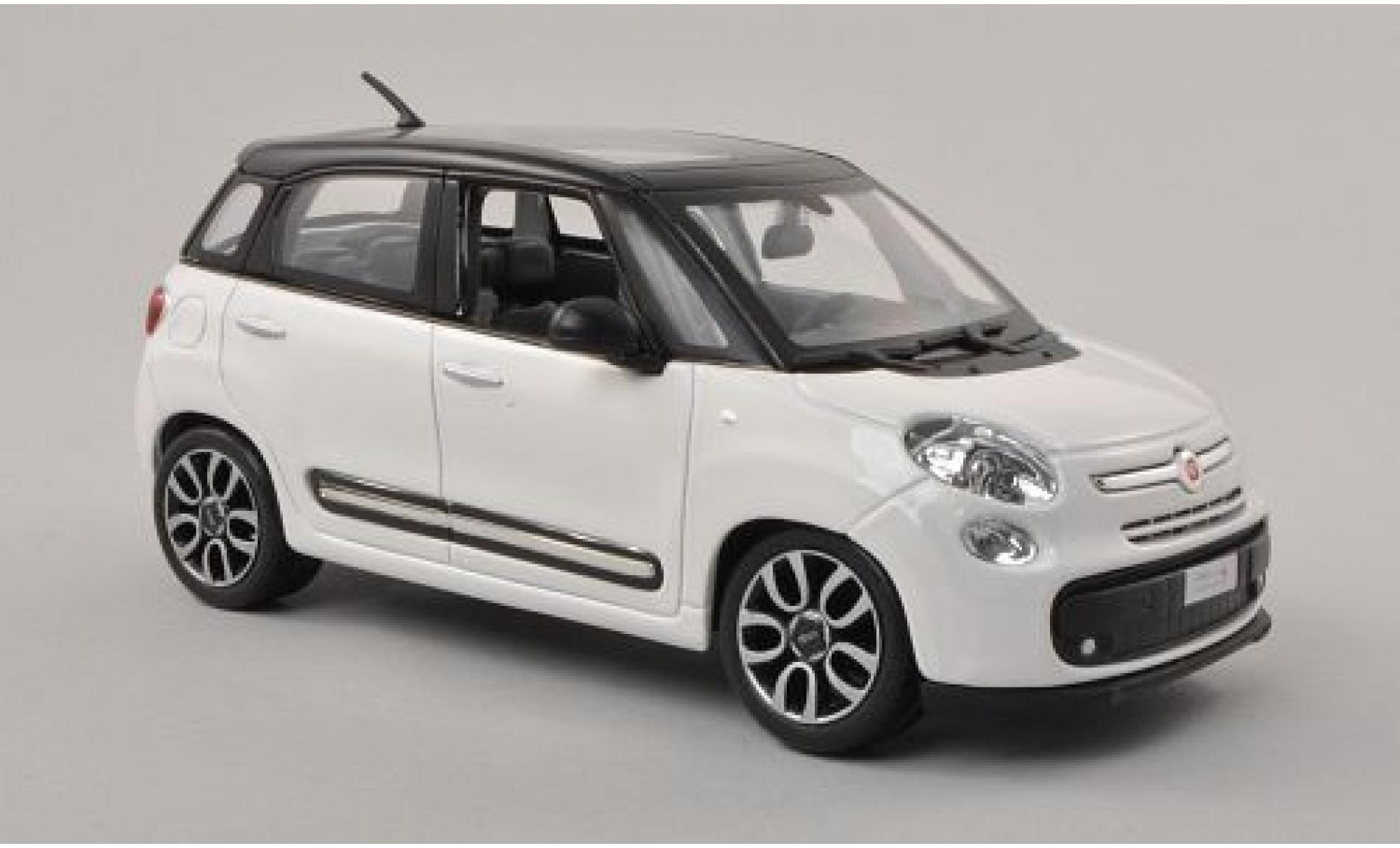 Fiat 500 1/24 Burago L white/matt-black diecast model cars