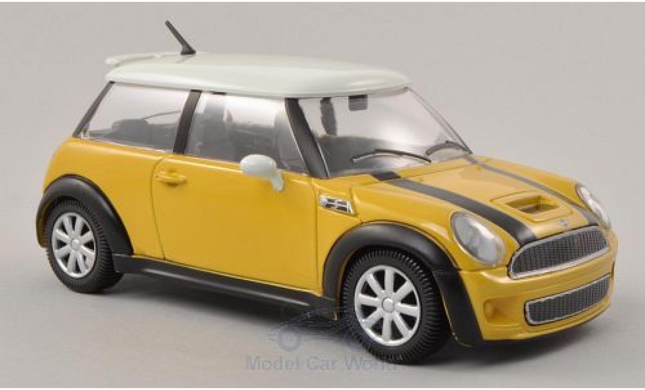Mini Cooper 1/24 Burago S yellow/white ohne Vitrine diecast model cars