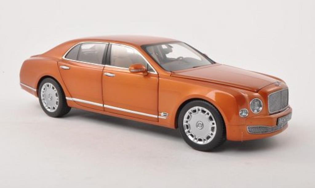 Bentley Mulsanne 1/18 Minichamps orange LHD 2010 diecast model cars