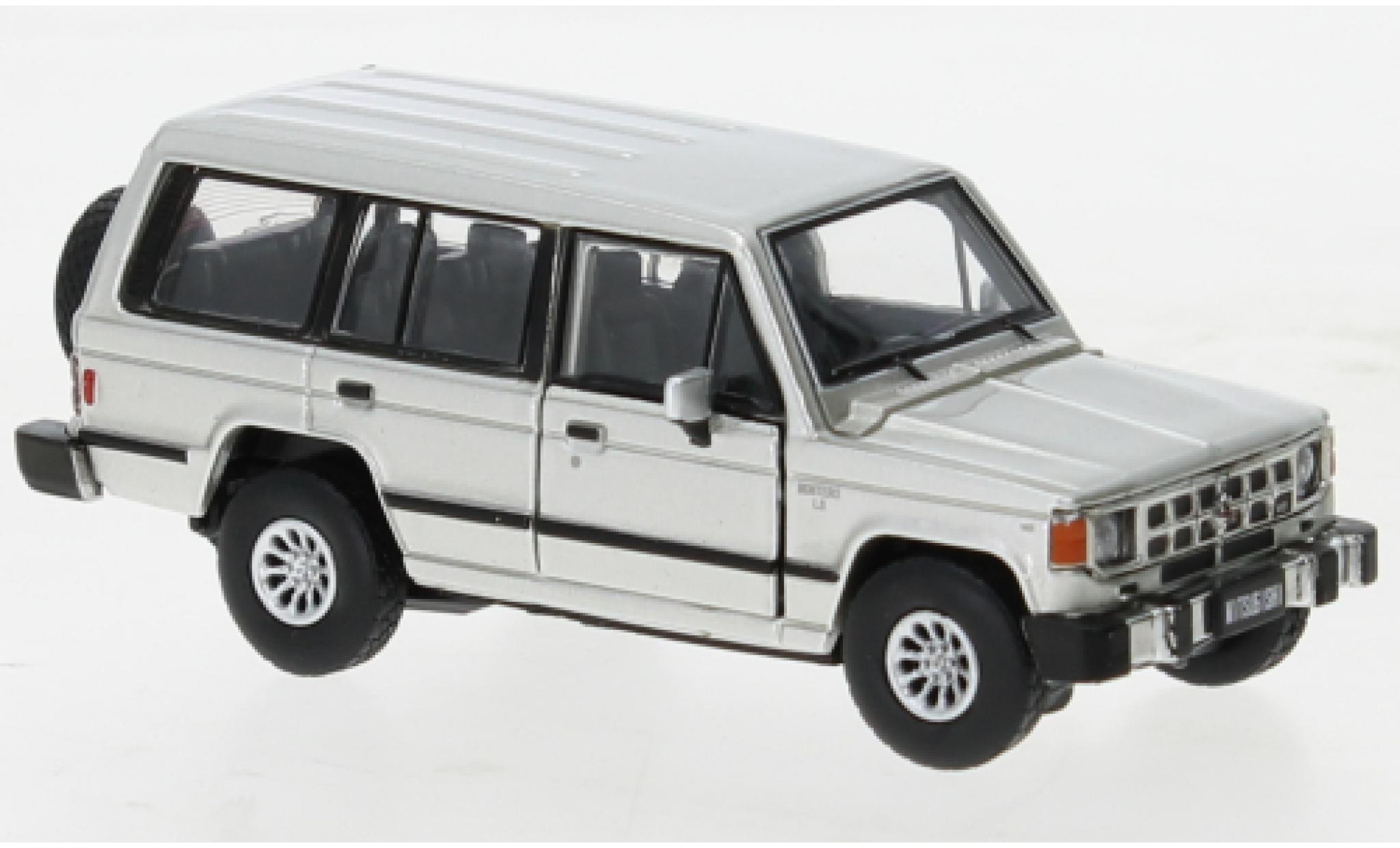 Mitsubishi Pajero 1/64 BM Creations MK1 d diecast model cars