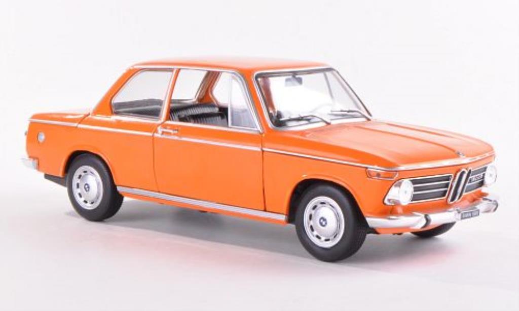 Bmw 1602 1/24 WhiteBox ti orange 1968 diecast model cars