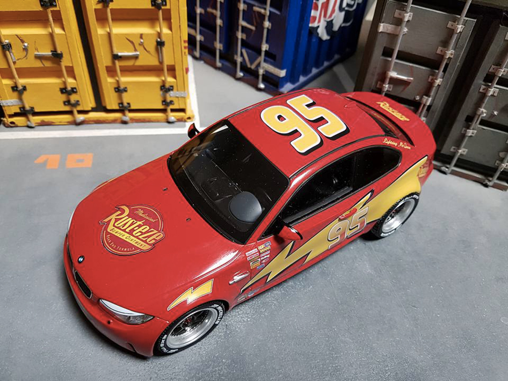 Bmw 1M flash mcqueen 1/18 GT Spirit