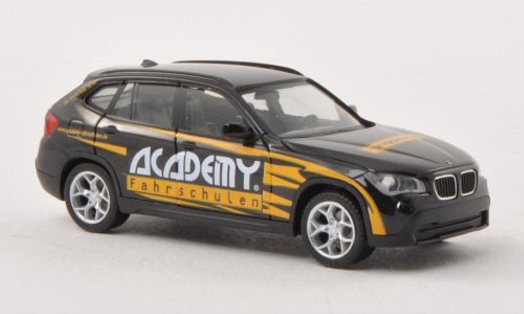 Bmw X1 E84 1/87 Herpa E84 Academy Fahrschulen diecast model cars