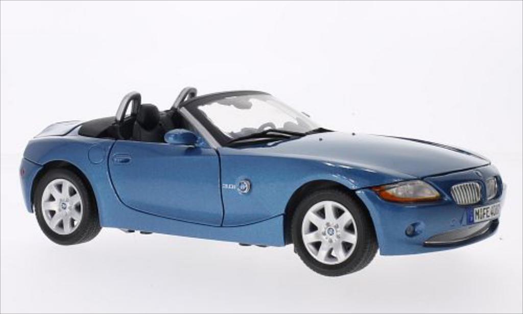 Bmw Z4 E85 1/18 Motormax E85 metallic blue diecast model cars