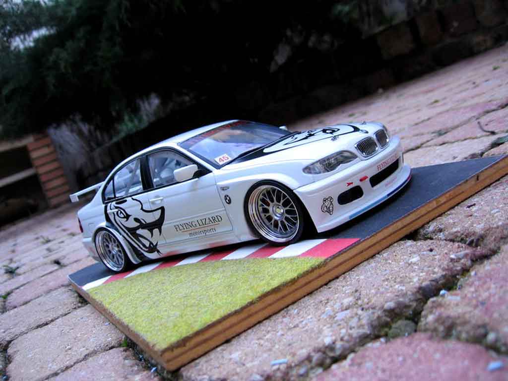 Bmw 320 E46 1/18 Autoart E46 i flying lizard WTCC diecast model cars