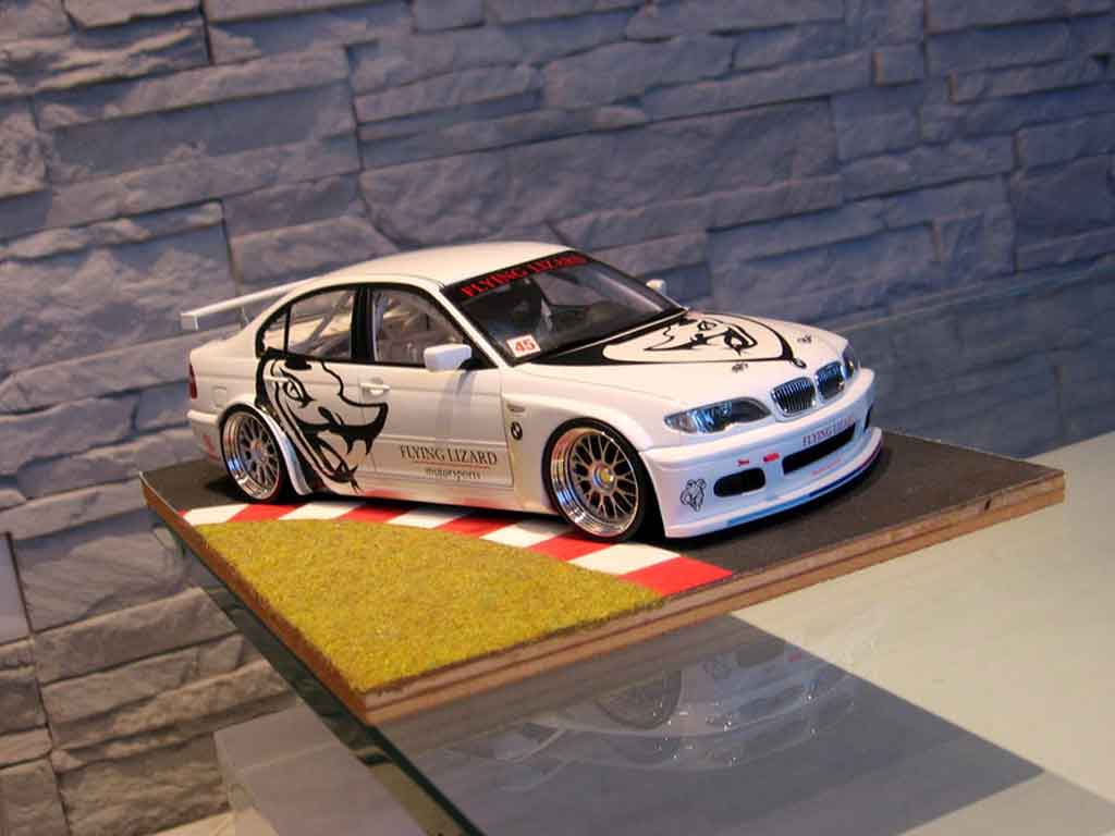 Bmw 320 WTCC E46 i flying lizard 1/18 Autoart