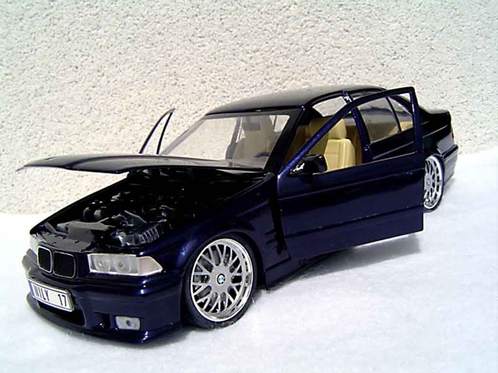 Bmw 325 kit m3 E36 berline tds blue metallized 1/18 Ut Models