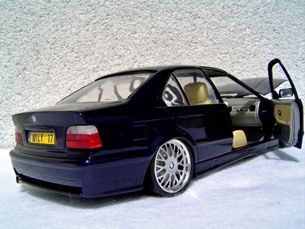 Bmw 325 kit m3 E36 berline tds blue metallized 1/18 Ut Models