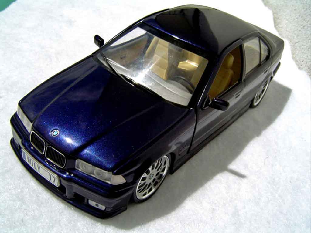 Bmw 325 kit m3 E36 berline tds blue metallized 1/18 Ut Models