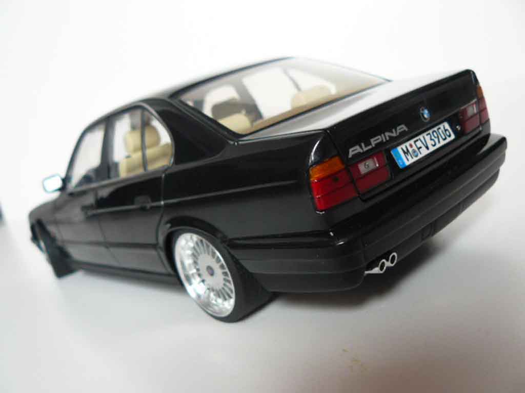 Bmw 535 tuning 1988 i e34 alpina 1/18 Minichamps
