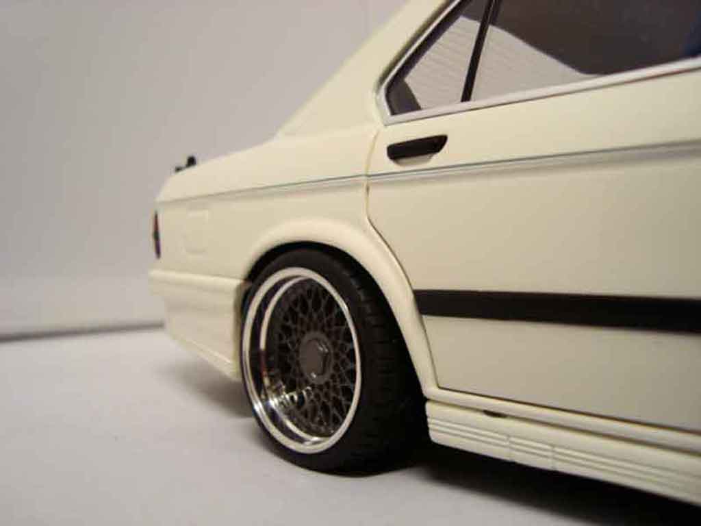 Bmw 535 tuning M i 1985 jantes bbs 1/18 Autoart