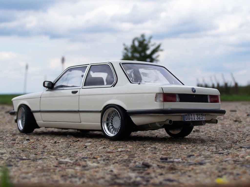 Bmw 323 tuning e21 white jantes alpina 16 pouces 1977 1/18 Autoart