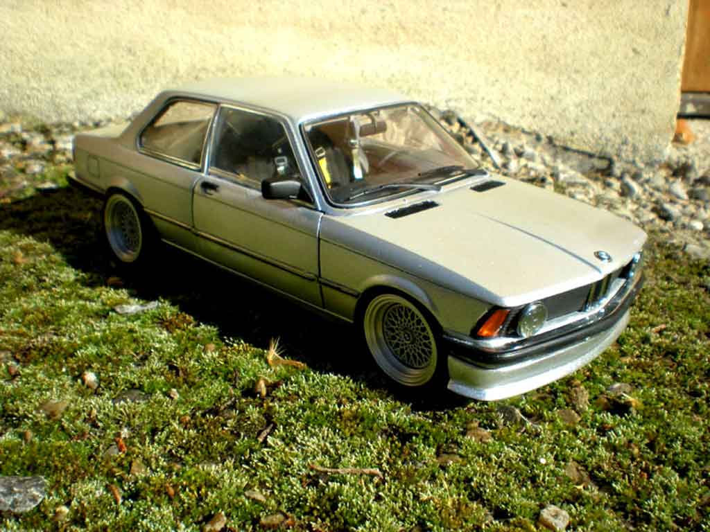 Bmw 323 tuning e21 swap moteur bmw 653m german look 1977 1/18 Autoart