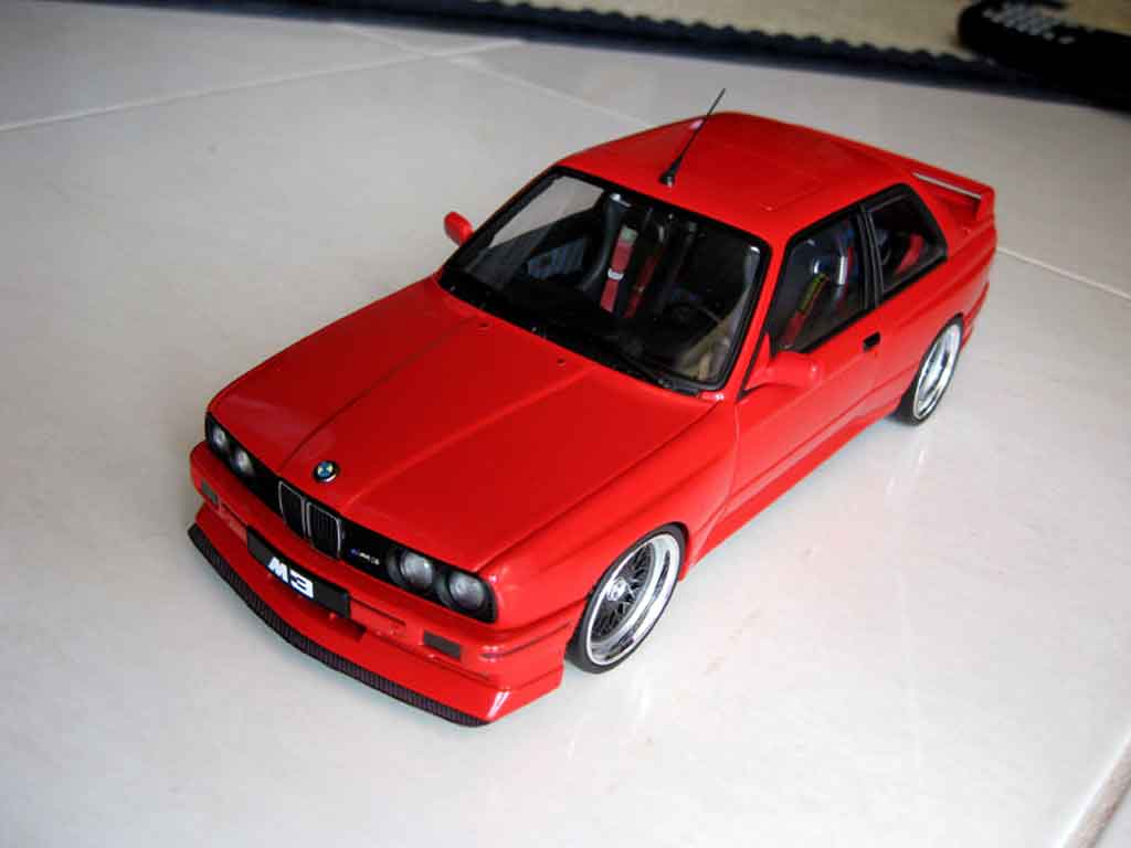Bmw M3 E30 1/18 Autoart E30 swap moteur v10 diecast model cars
