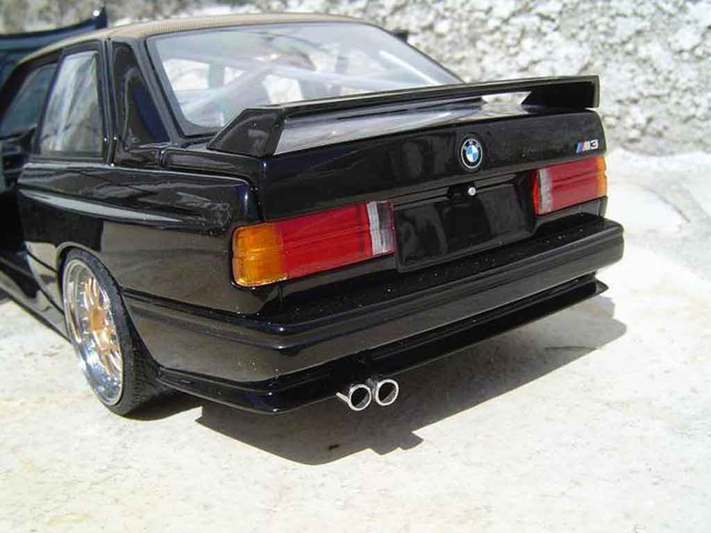 Bmw M3 coupe E30 black swap moteur e36 jantes bbs capot kevlar 1/18 Minichamps