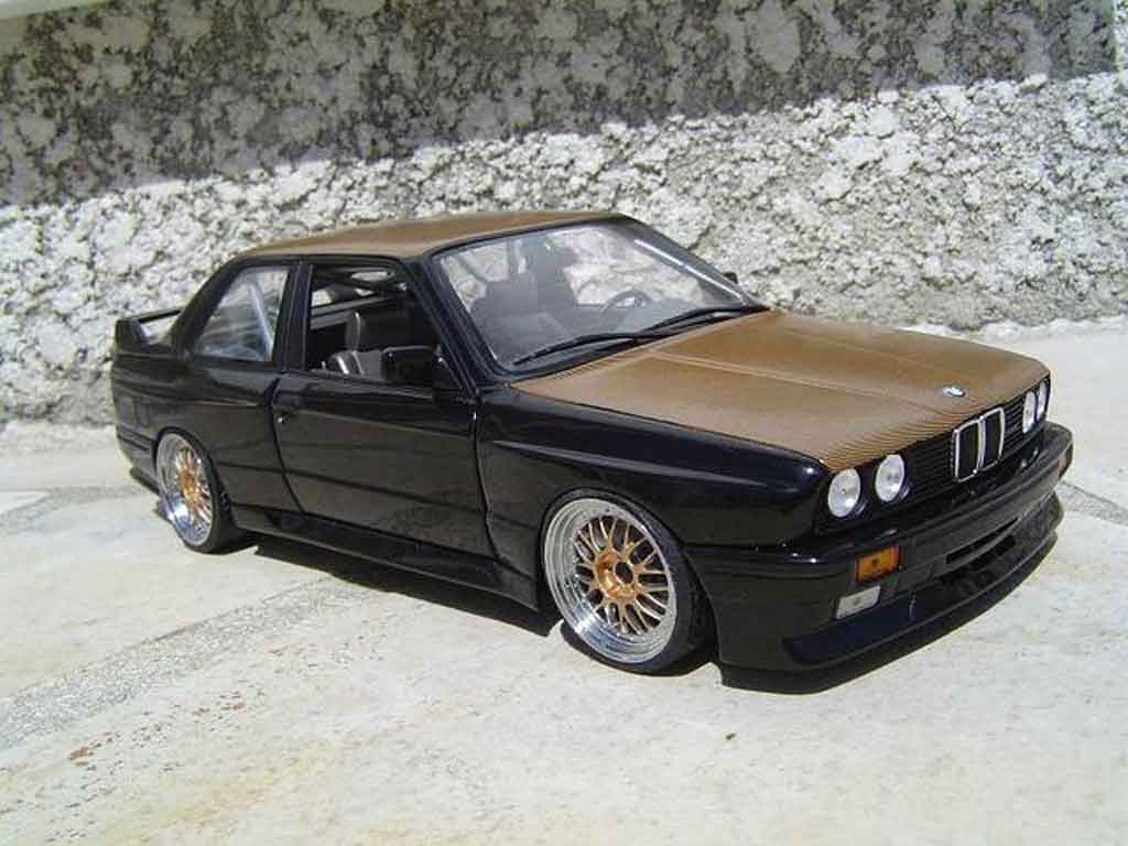 Bmw M3 E30 1/18 Minichamps E30 black swap moteur e36 jantes bbs capot kevlar diecast model cars