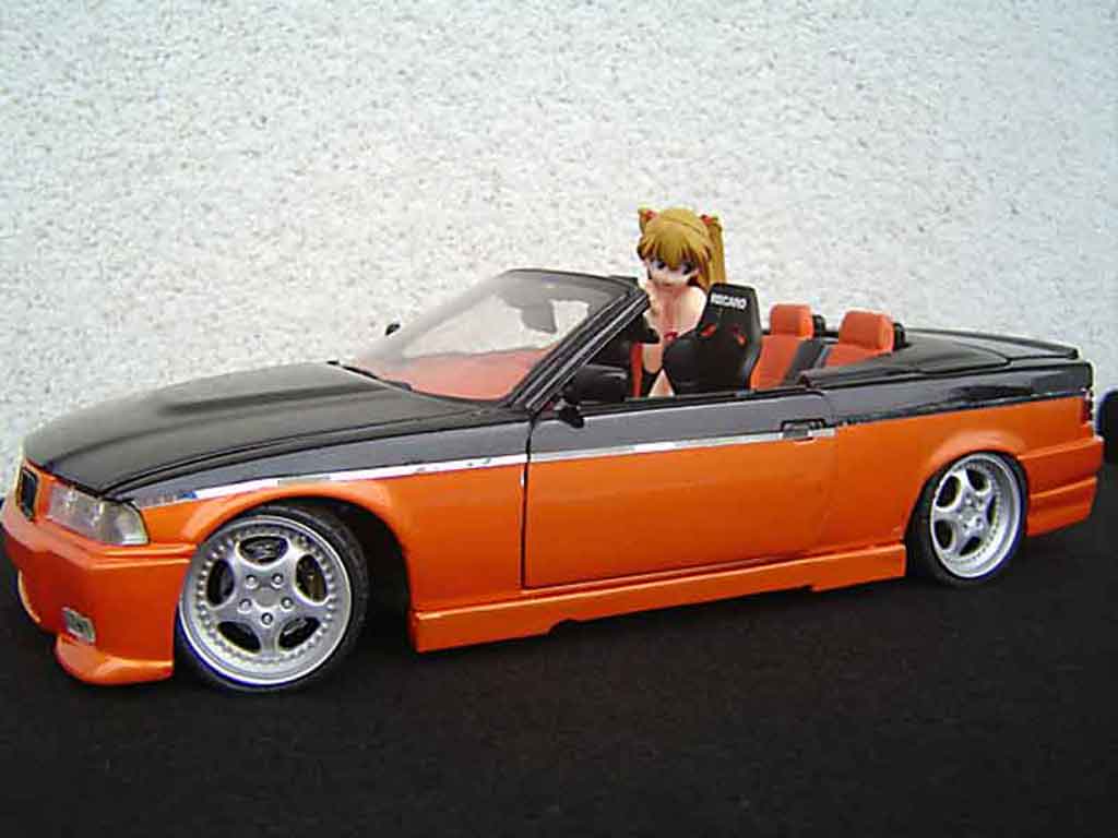 Bmw 325 Cabriolet E36 jantes rh cup 18 pouces peinture biton orange noir portes papillon 1/18 Maisto