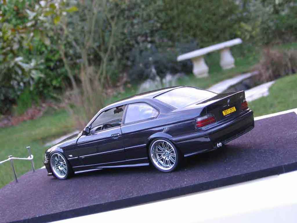 Bmw M3 Coupe E36 purple jantes m3 a deport 1/18 Ut Models