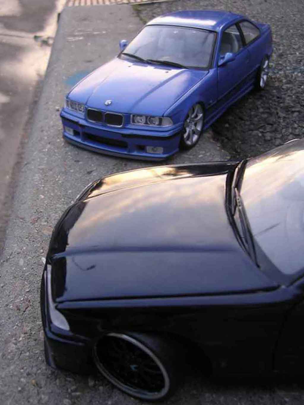 Bmw M3 coupe E36 dark blue 1/18 Ut Models