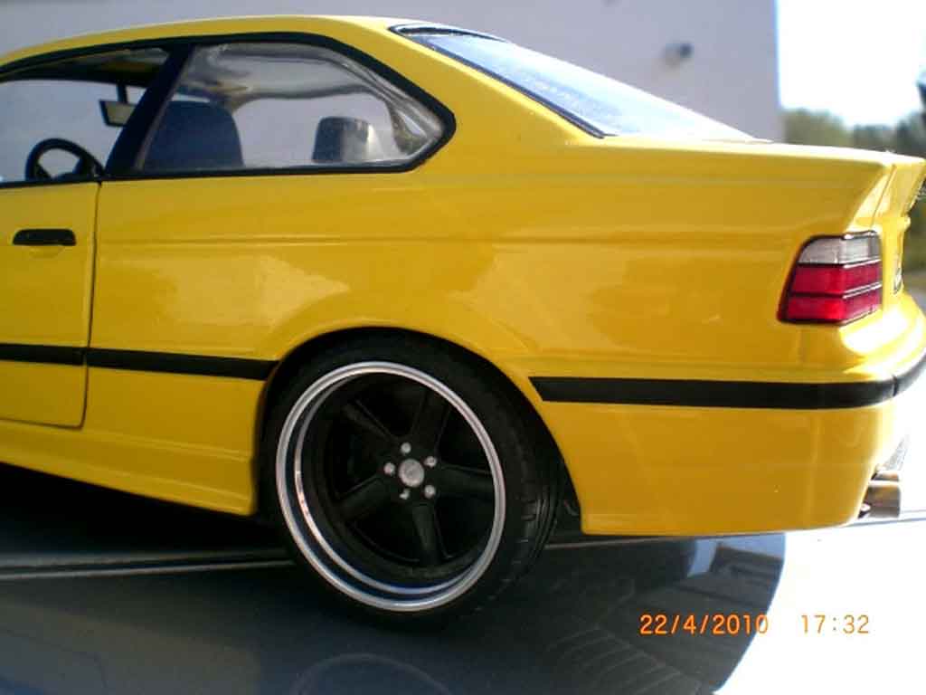 Bmw M3 coupe jaune E36 jantes ac schnitzer 18 pouces 1/18 Ut Models