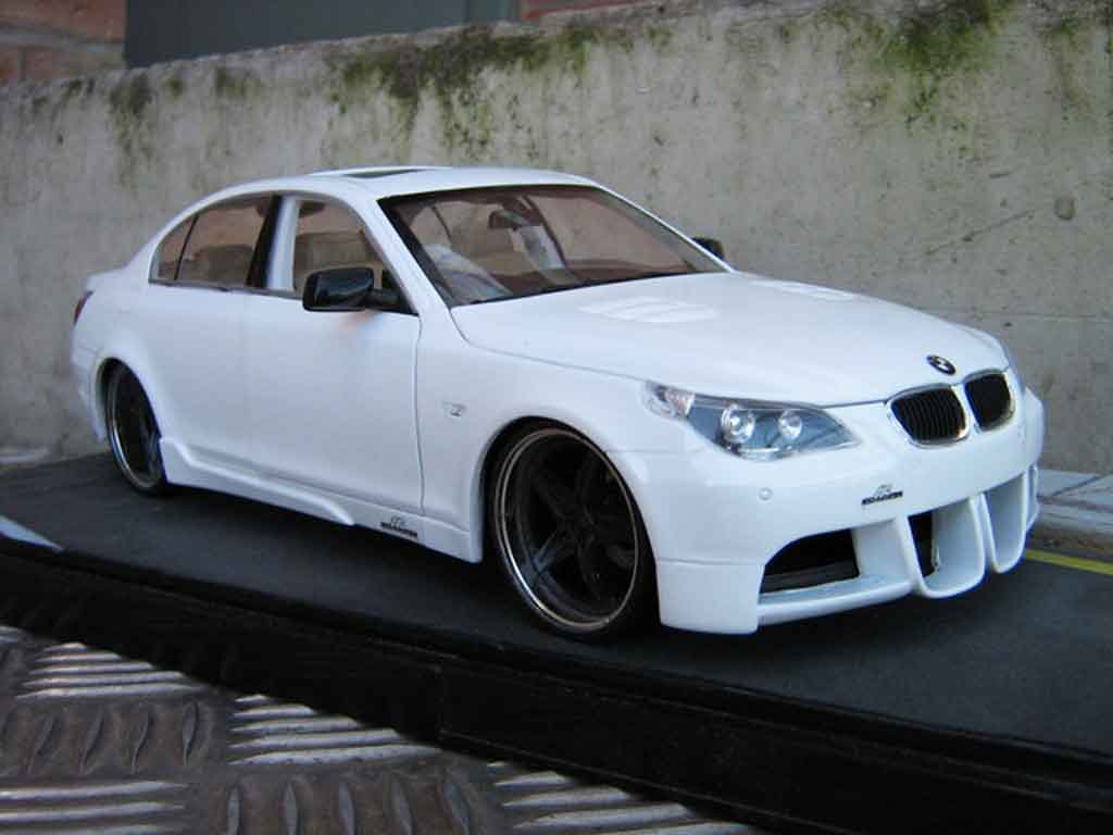 Bmw M5 E60 1/18 Revell E60 ac schnitzer look m6 diecast model cars