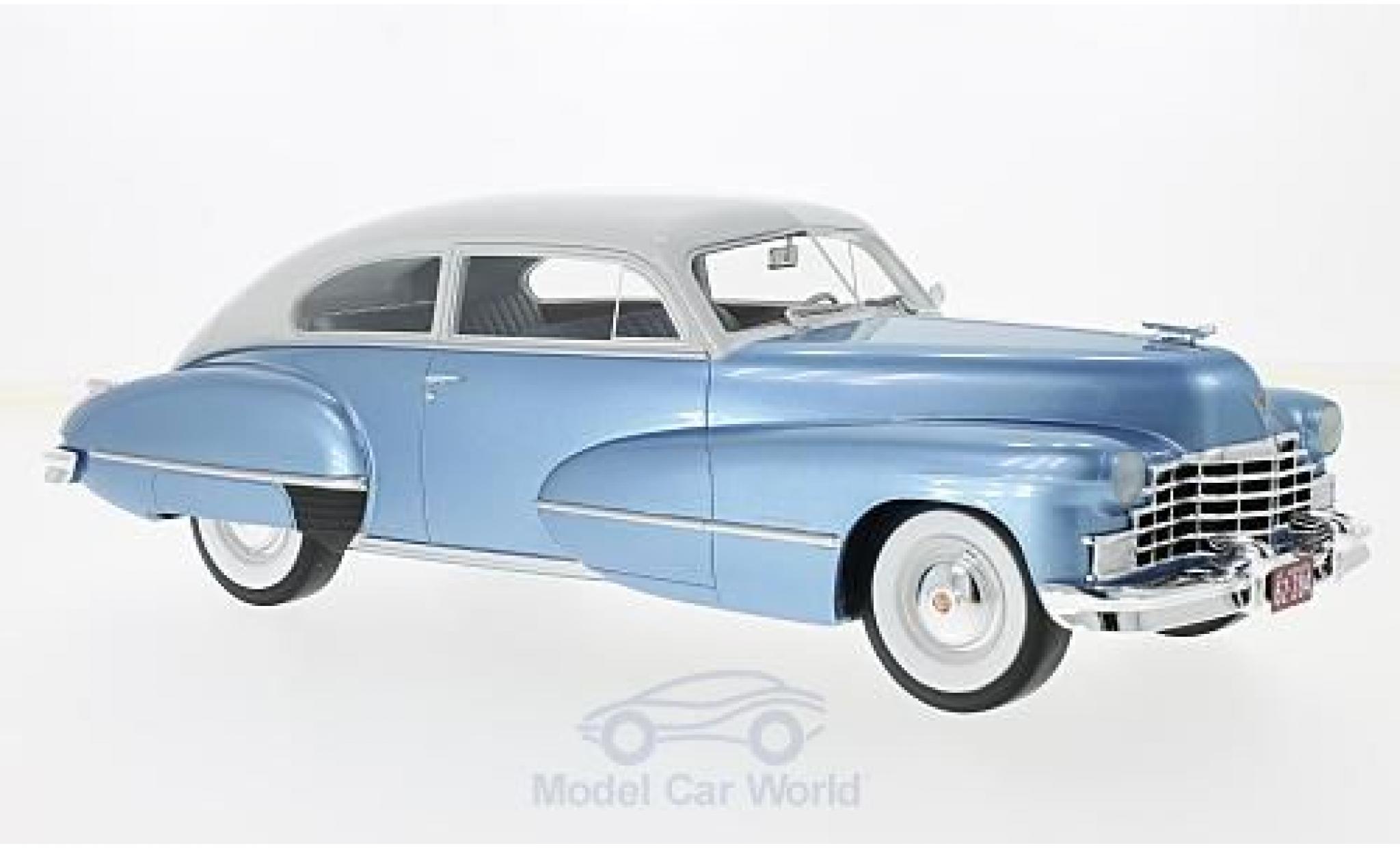 Cadillac Series 62 1/18 BoS Models Club Coupe metallic blue/grey 1946 diecast model cars