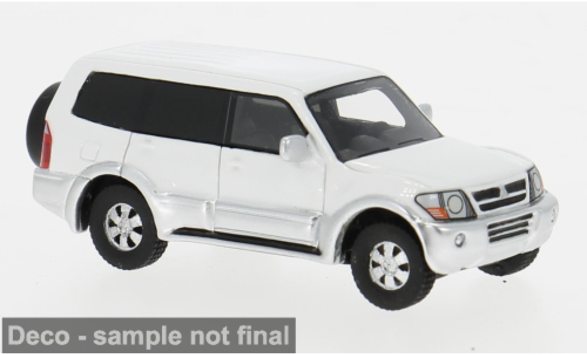 Mitsubishi Pajero 1/87 BoS Models white 2003 1:87 diecast model cars