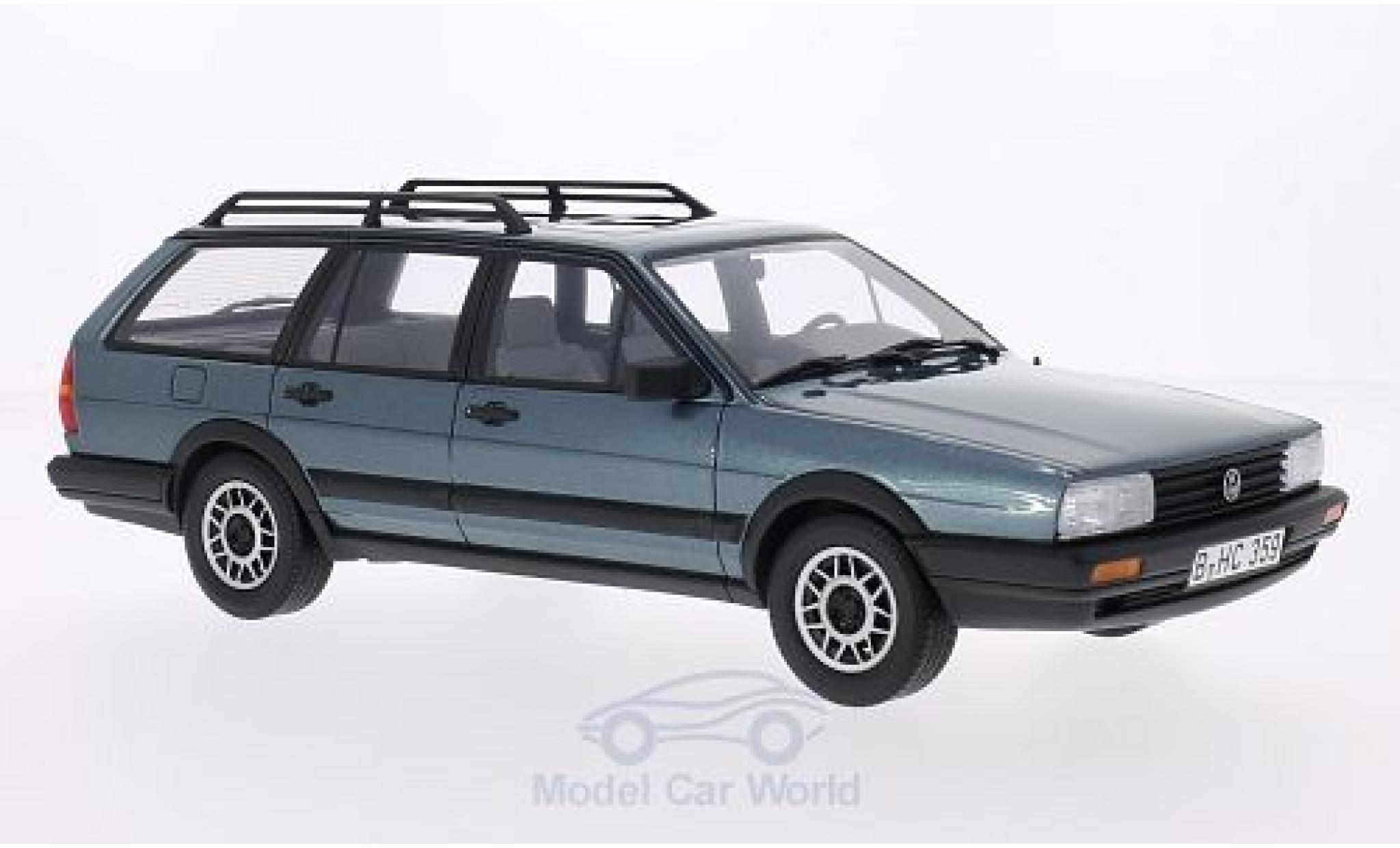 Volkswagen Passat 1/18 BoS Models Variant GT Syncro (B2) metallic blue 1987 diecast model cars