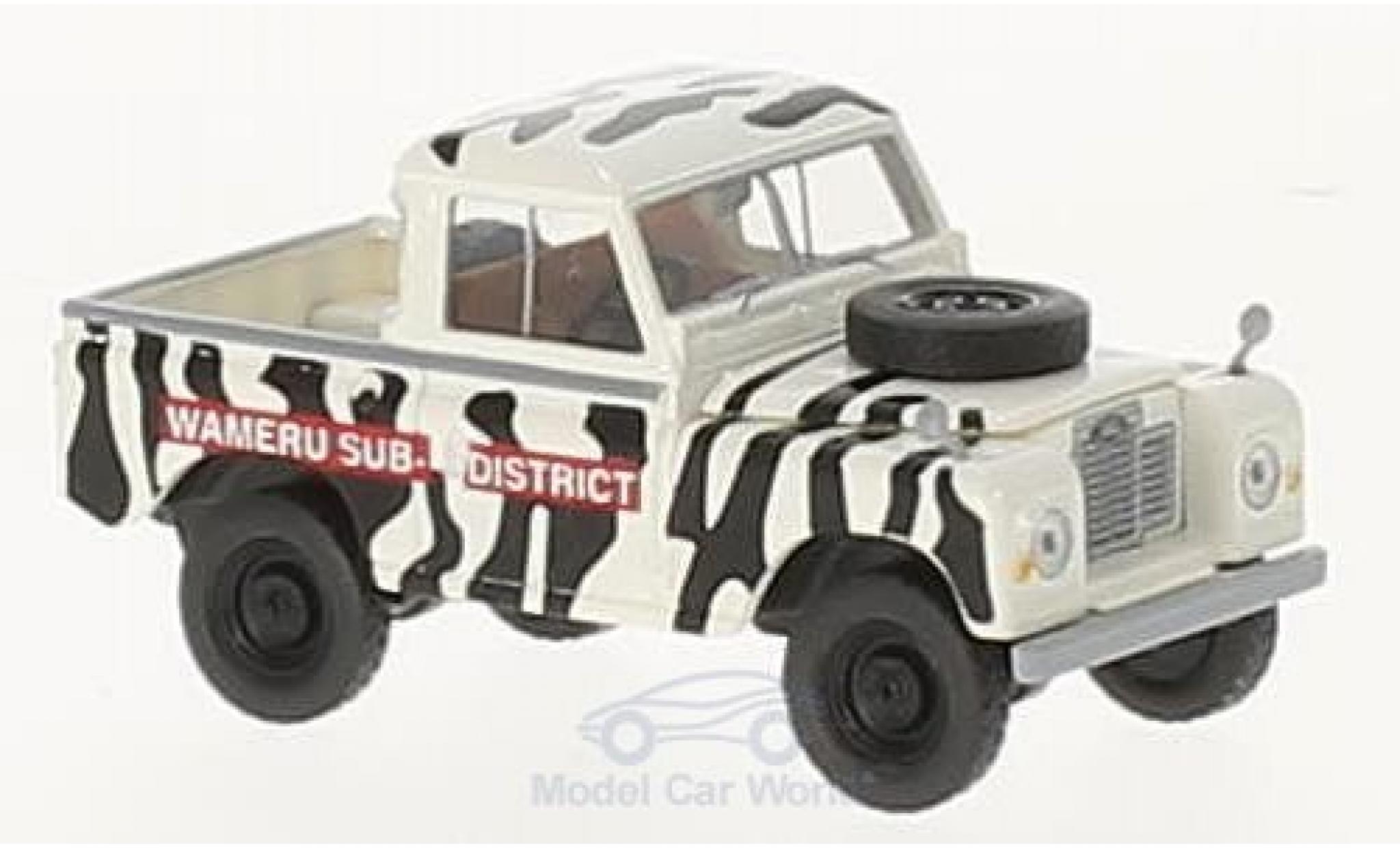 Land Rover 88 1/18 Brekina Wameru Sub District diecast model cars