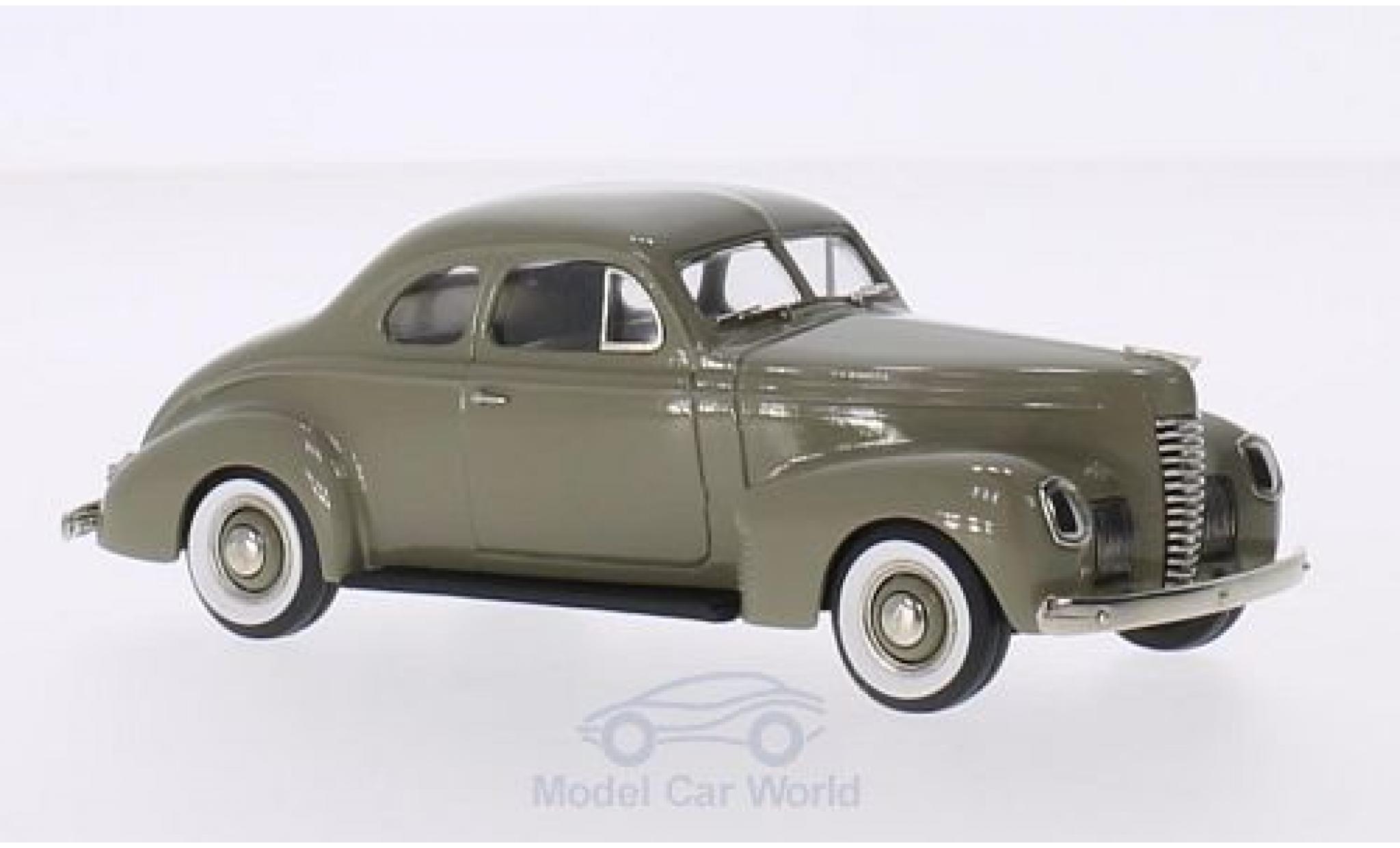 Nash Ambassador 1/43 Brooklin Eight 2-Door Coupe beige 1939 diecast model cars