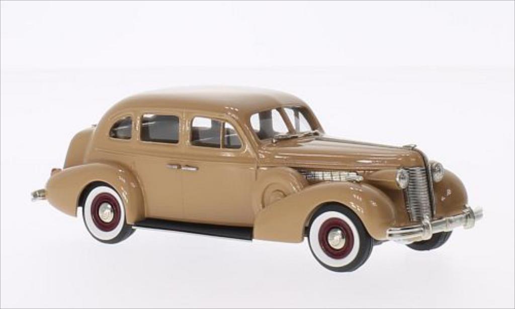Buick Special 1/43 Brooklin 4-door Touring Sedan brown 1938 diecast model cars