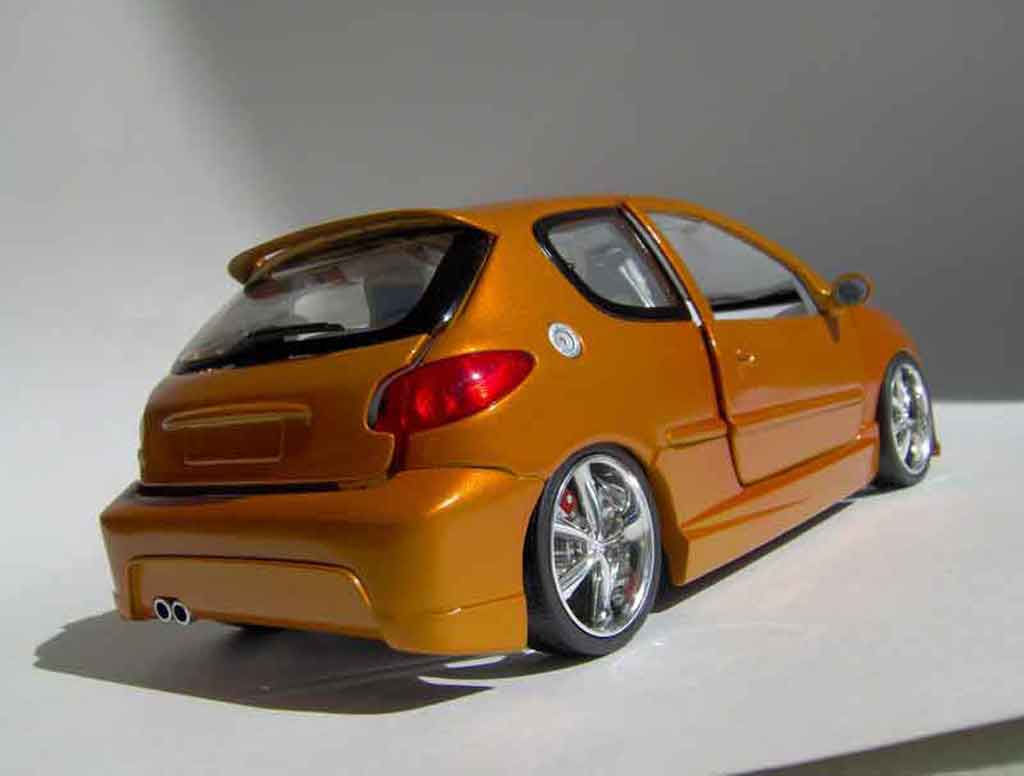 Peugeot 206 RC orange 1/18 Norev