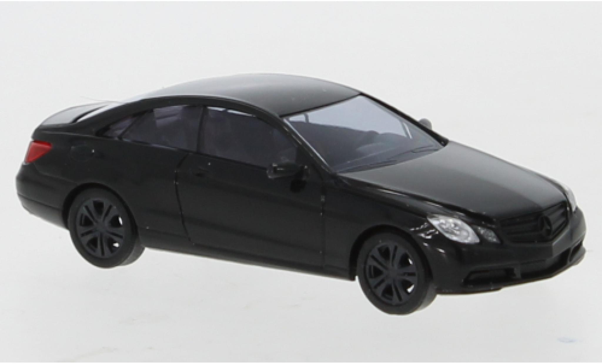 Mercedes Classe E 1/87 Busch Coupe (C207) black 2009 Black Edition diecast model cars