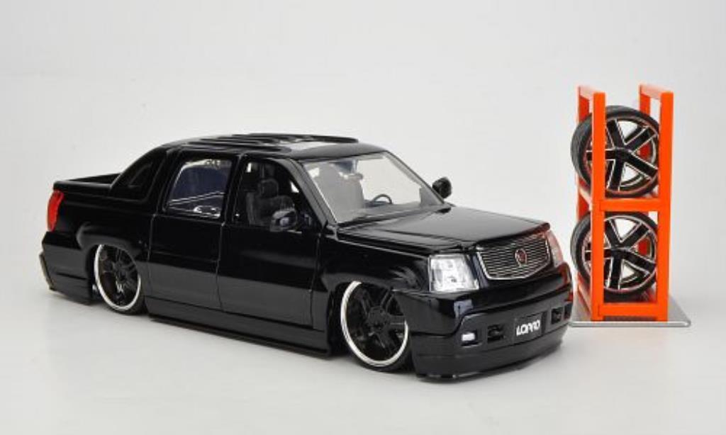 Cadillac Escalade 1/24 Jada Toys EXT Tuning black 2002 diecast model cars
