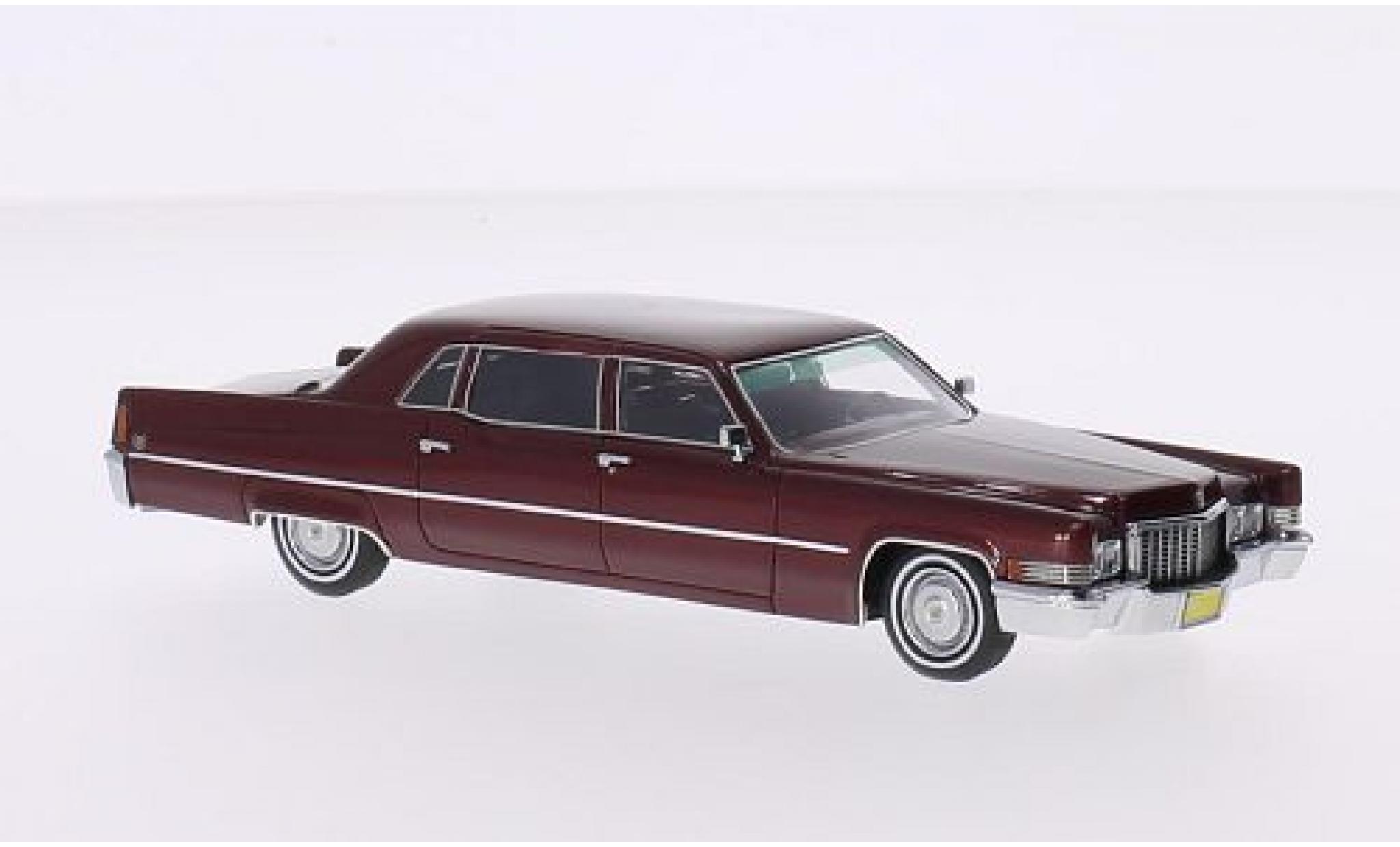 Cadillac Fleetwood 1/43 Matrix Seri red 1:43 diecast model cars