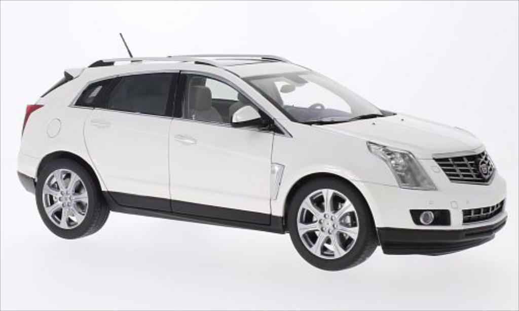 Cadillac SRX 1/18 Kyosho Crossover metallic white 2014 diecast model cars
